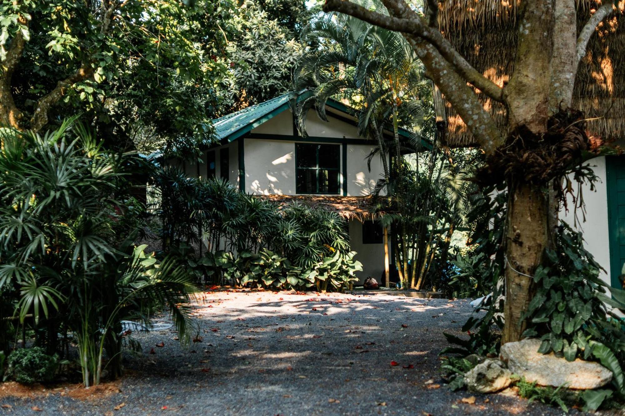 Leela Garden Resort Ban Nok Exteriör bild
