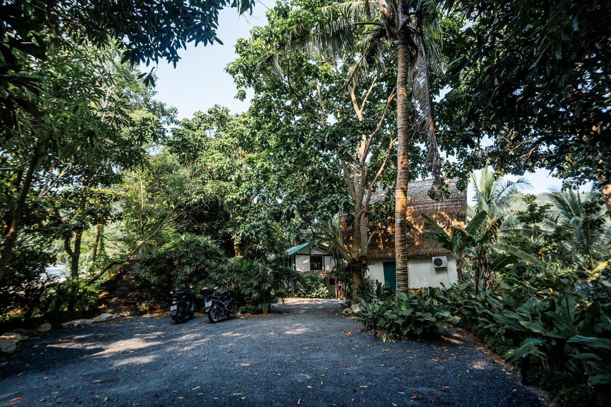 Leela Garden Resort Ban Nok Exteriör bild